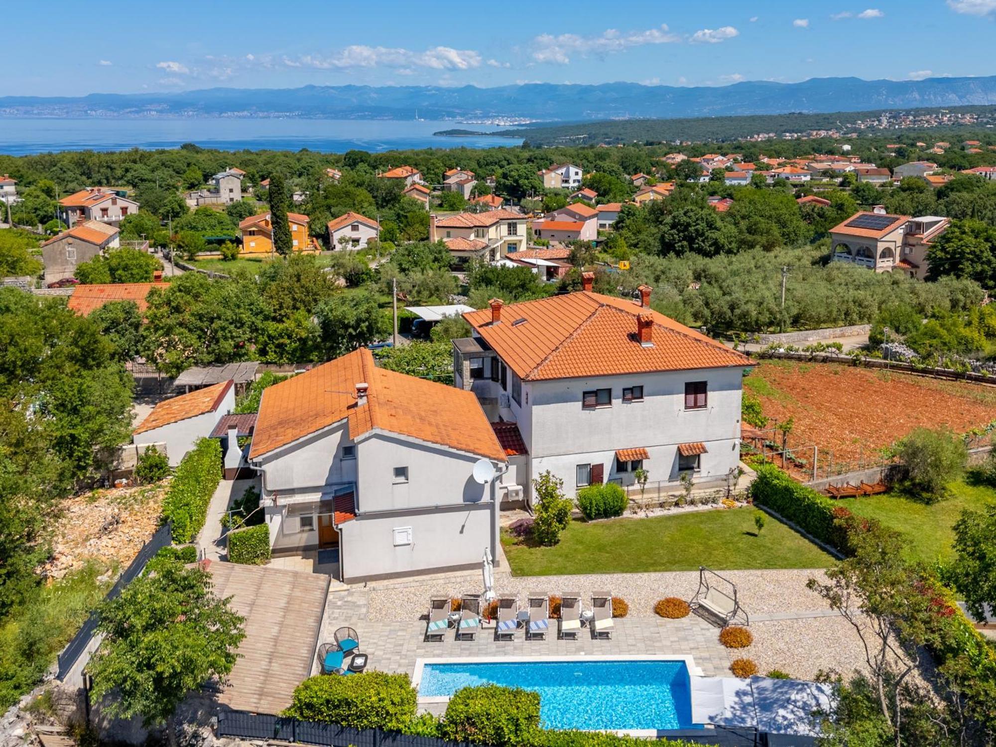 Apartman Luni Sa Bazenom - Malinska, Sveti Anton Sveti Anton  المظهر الخارجي الصورة